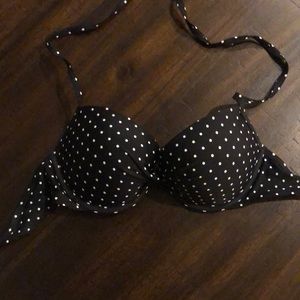 NWOT Aerie 34C underwire bikini top